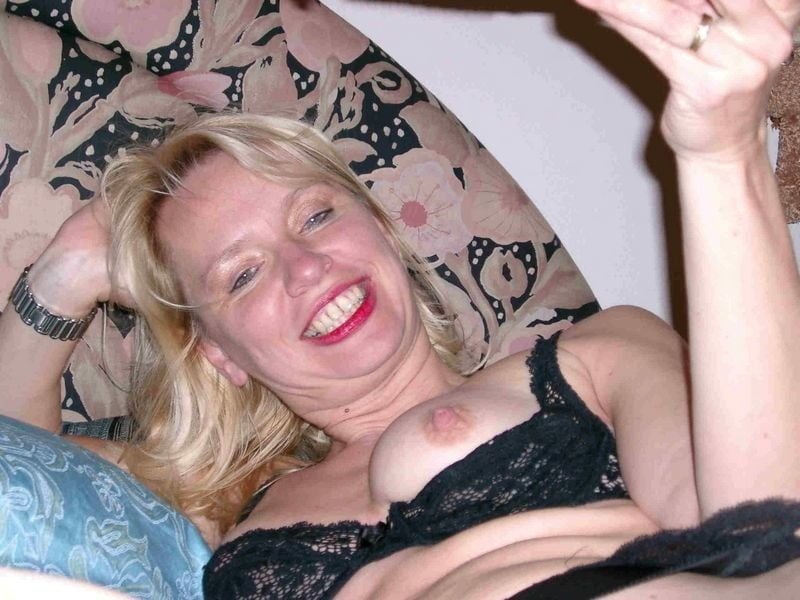 Claudia - Old cumdump whore #53wQ1szG