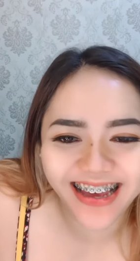 myG #FR8EIOFa