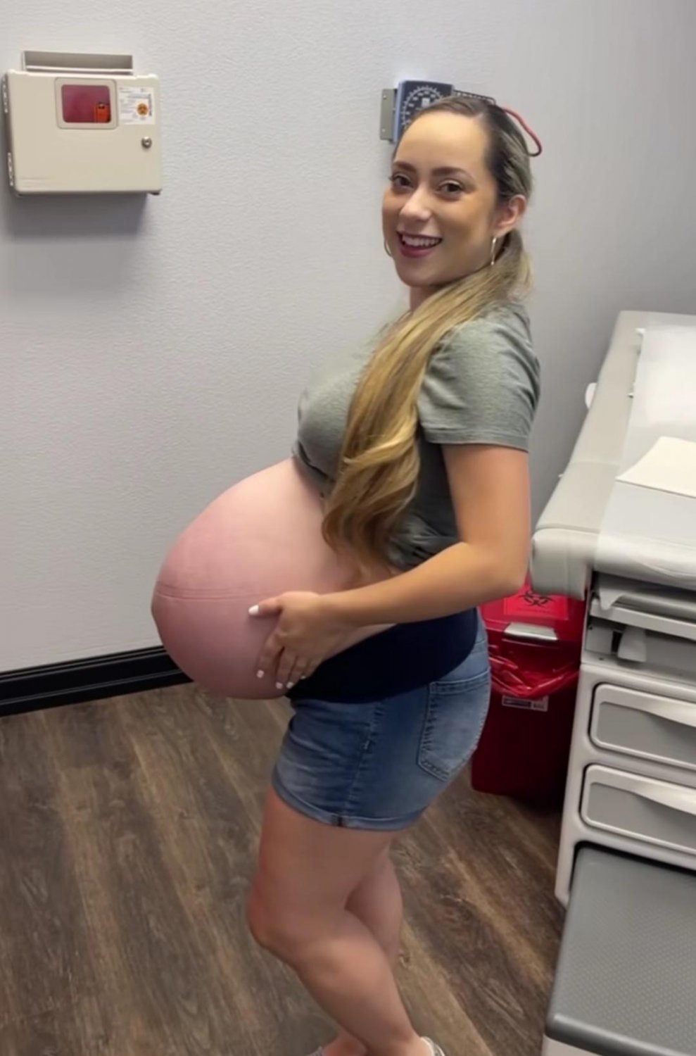Random Pregnant Hoes 7 #WVswsOeE