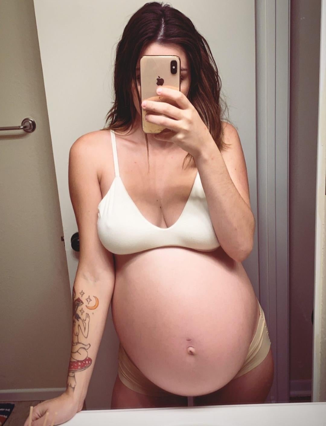 Random Pregnant Hoes 7 #flOPGLAv