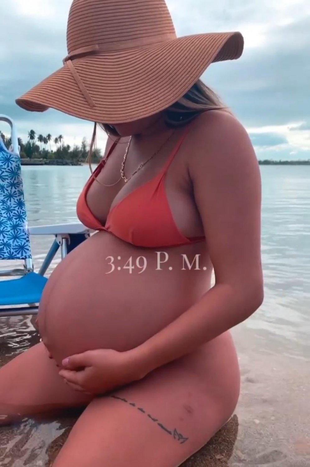 Random Pregnant Hoes 7 #zAKe4YSV