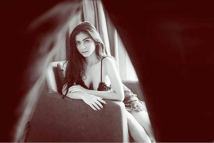 Alexa #DkavJfFk