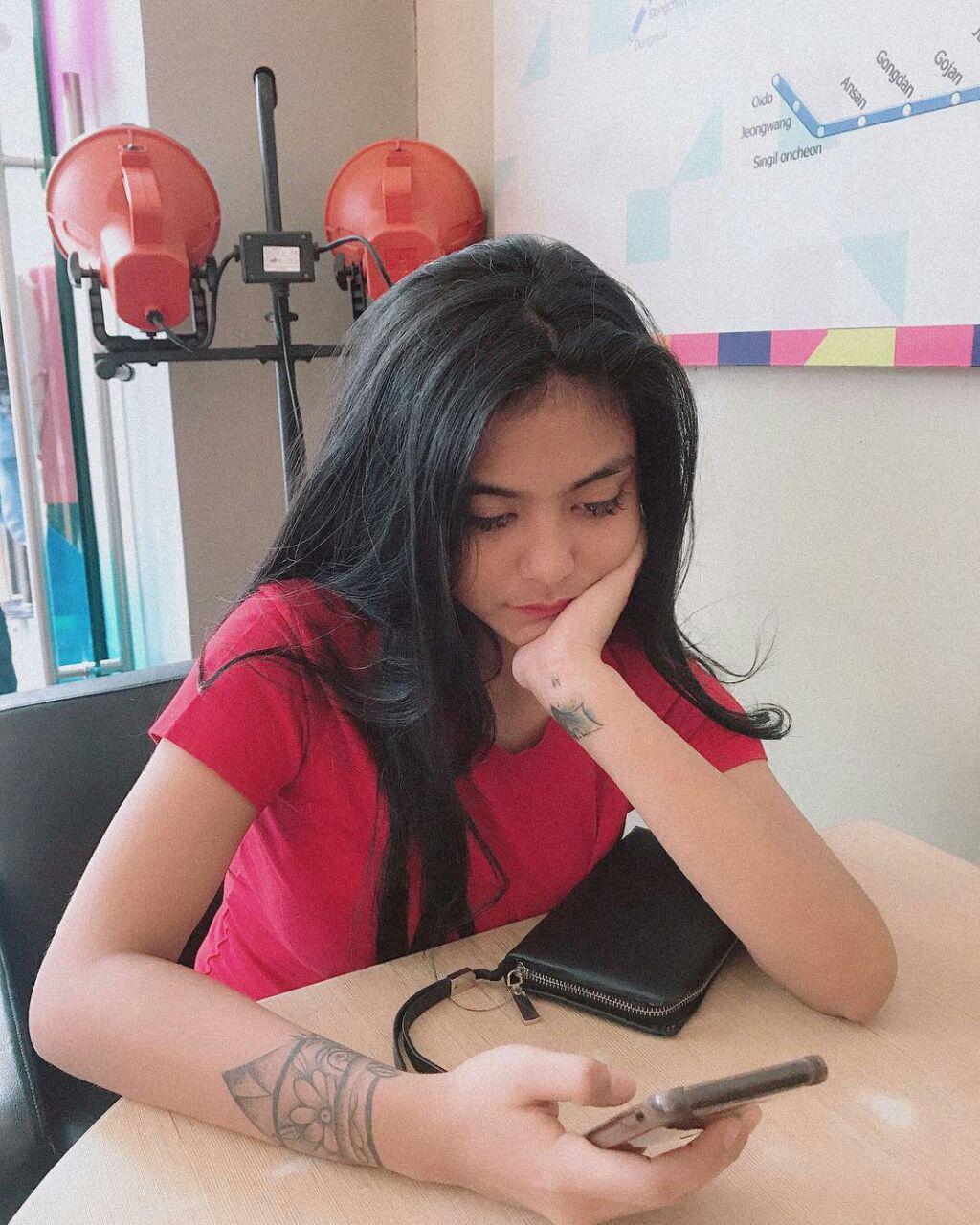Alexa #pWyyqRSG