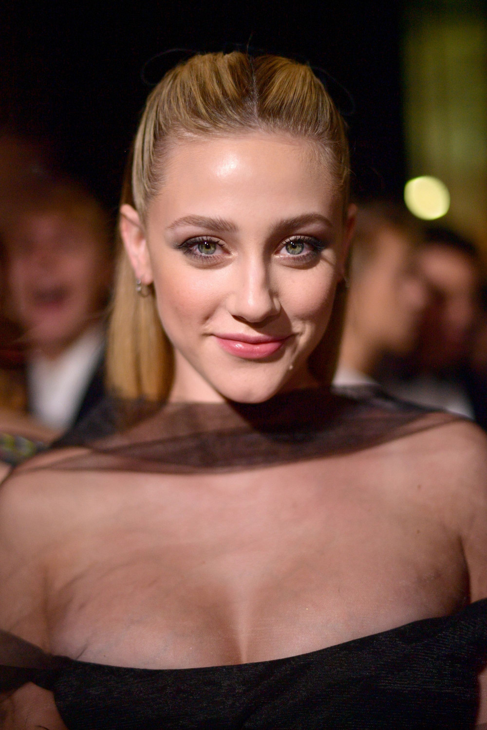 Lili Reinhart Porn Videos Photos