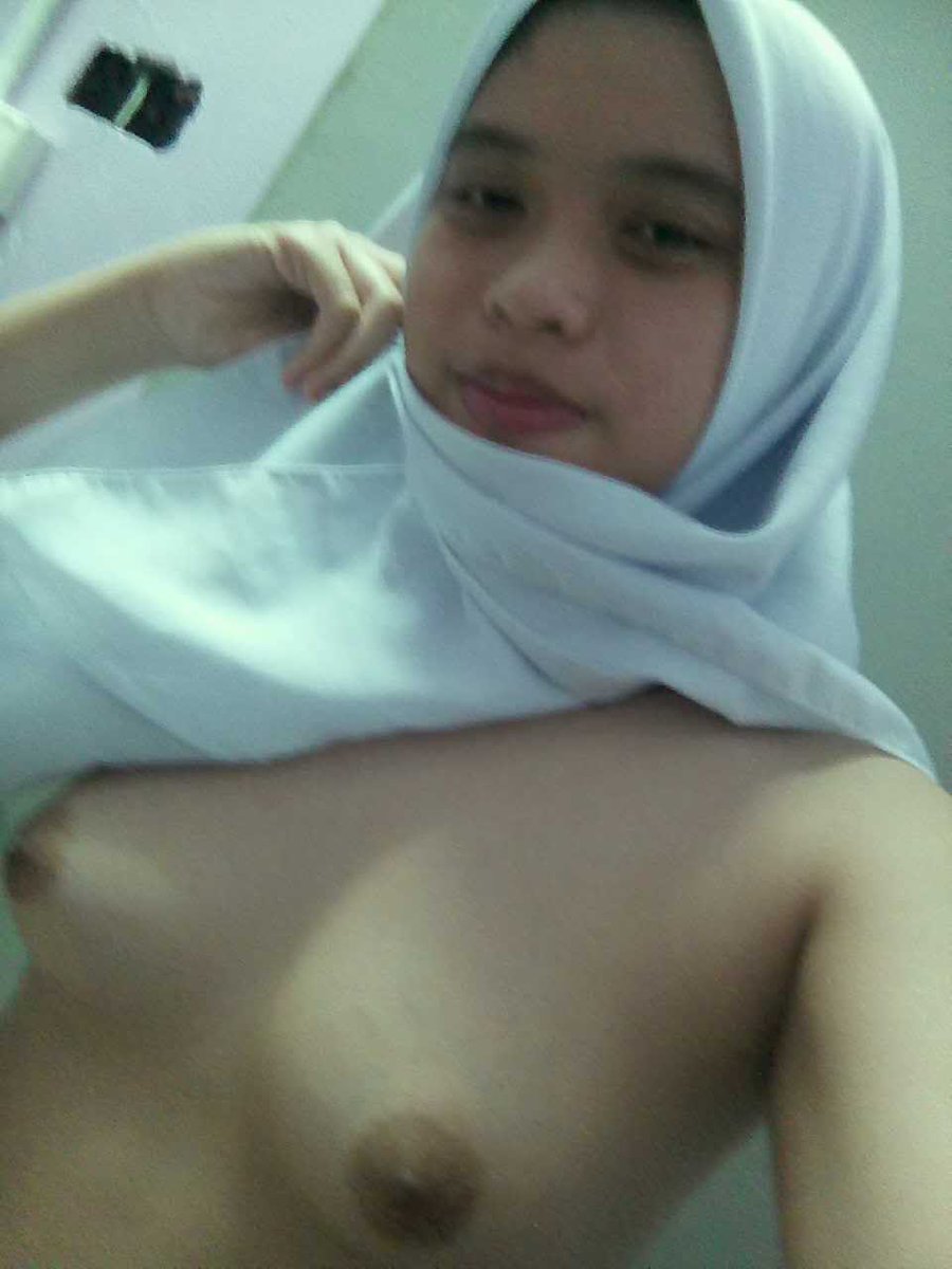 Indonesian girl Effie leaked nudes...