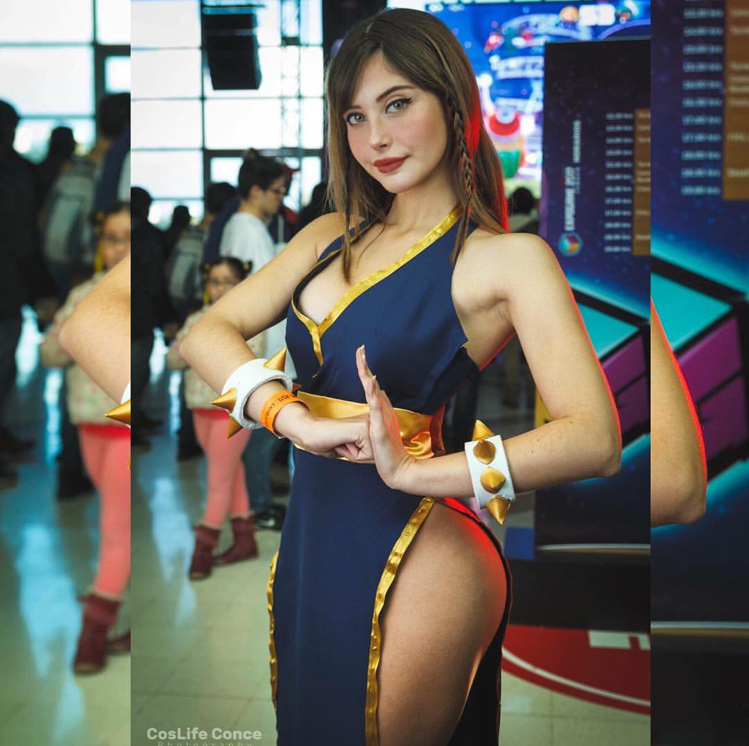 Icata cosplayer #dutmMoA4