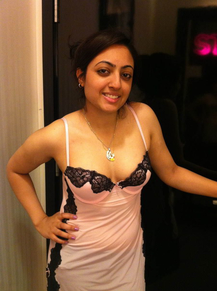 Indian Aunty Nudes - Porn Videos & Photos - EroMe