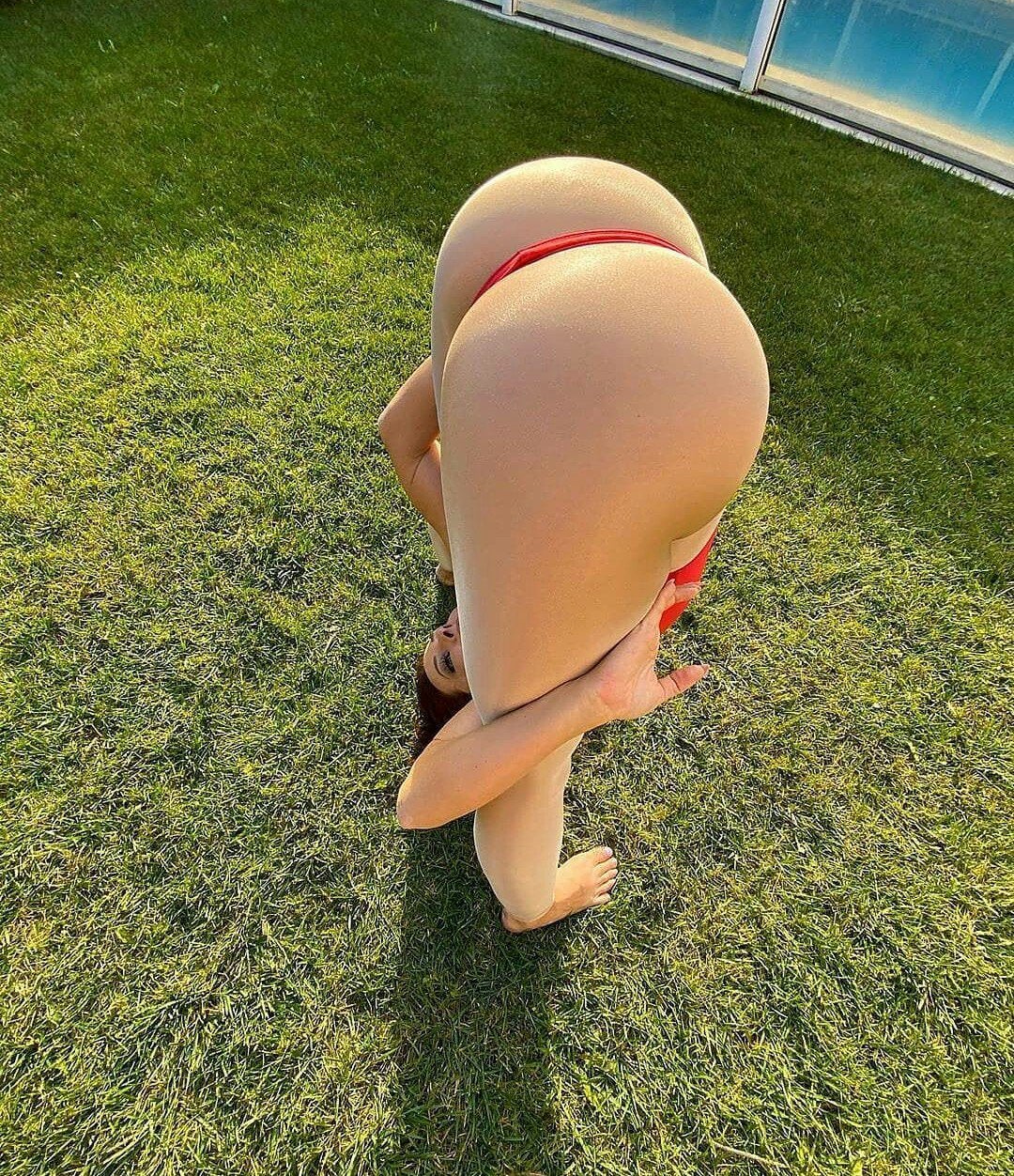 Flexibility Poses #6WG7hV1y