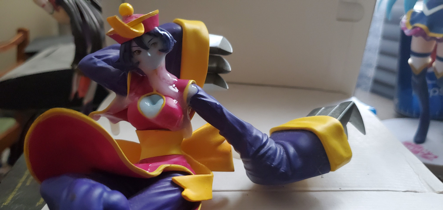 Hsien-ko (Darkstalkers) Ramen top figurine #m19krcpC
