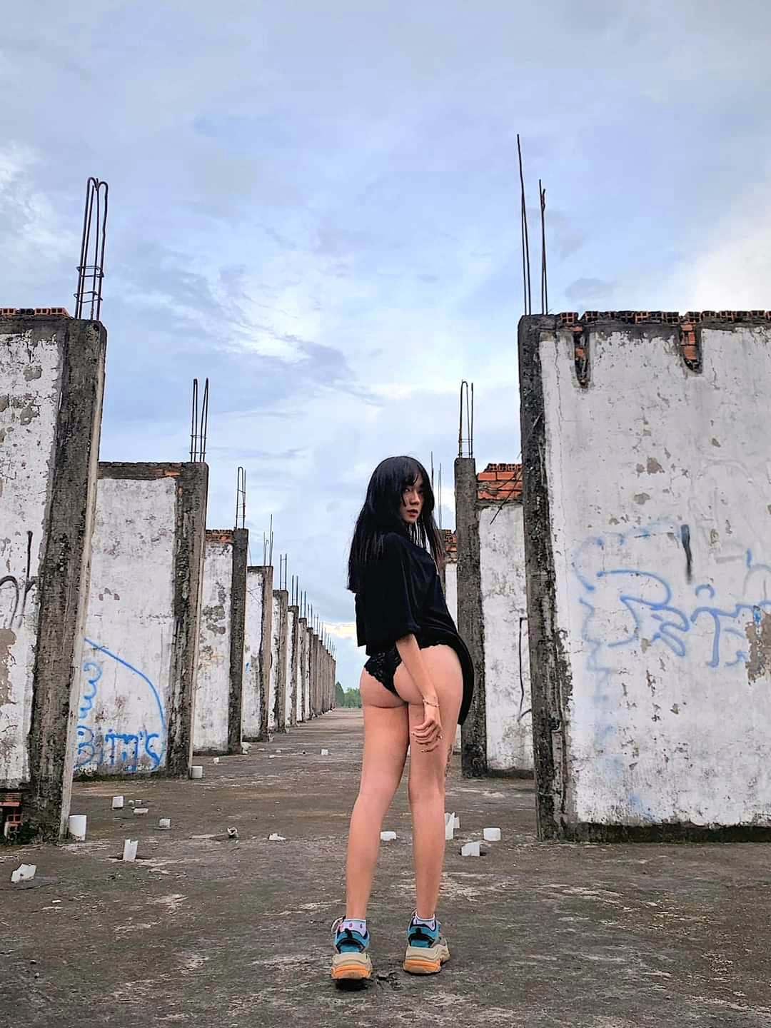 Huỳnh Ngọc Hân - Vietnamese Asian  #i8yM8sRf