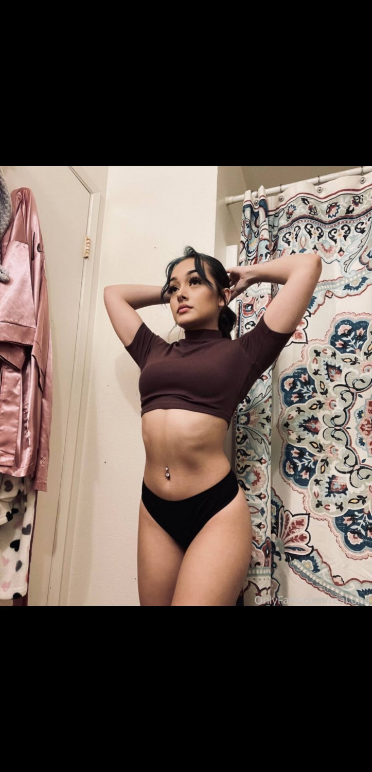 HAILEY ORONA TIKTOKKER ONLYFANS!  #B0eDoga0