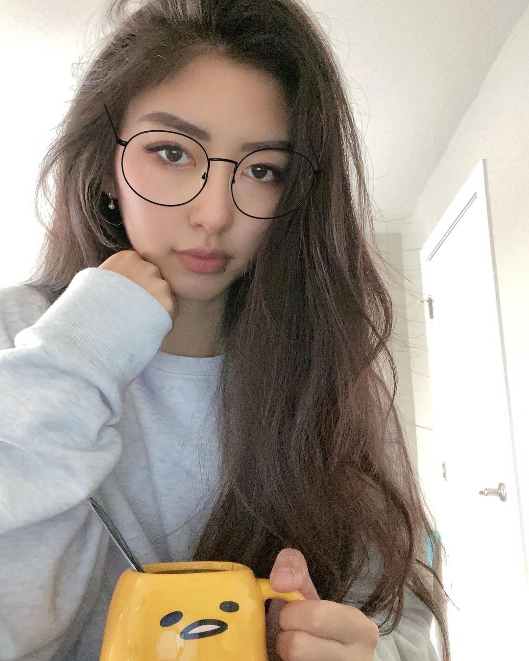 Cute Asian girl Vyxia - Porn Videos and Photos photo