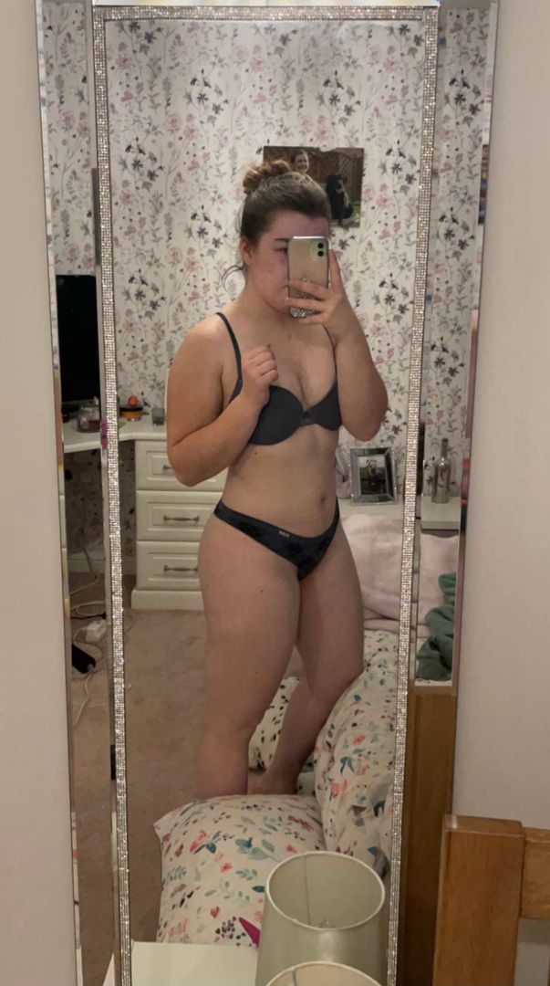 Underwear girl #9XhURX2o