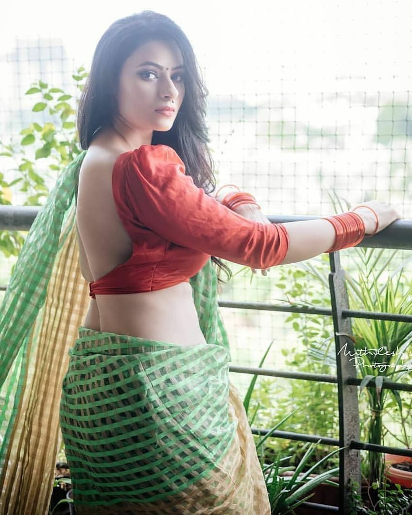 huge Indian girl pics collection mega link - Porn - EroMe
