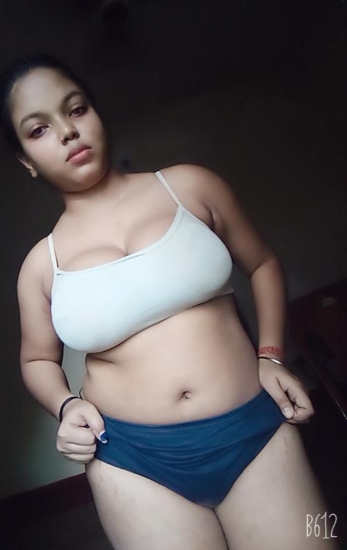 Chubby Girlfriend Gallery - Random indian thick chubby girl nude - Porn - EroMe