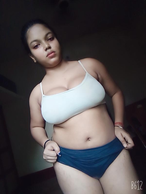 600px x 800px - Random indian thick chubby girl nude - Porn - EroMe