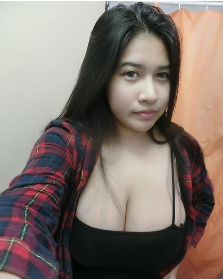 Eastern Desi Babe #JTrsqFMm