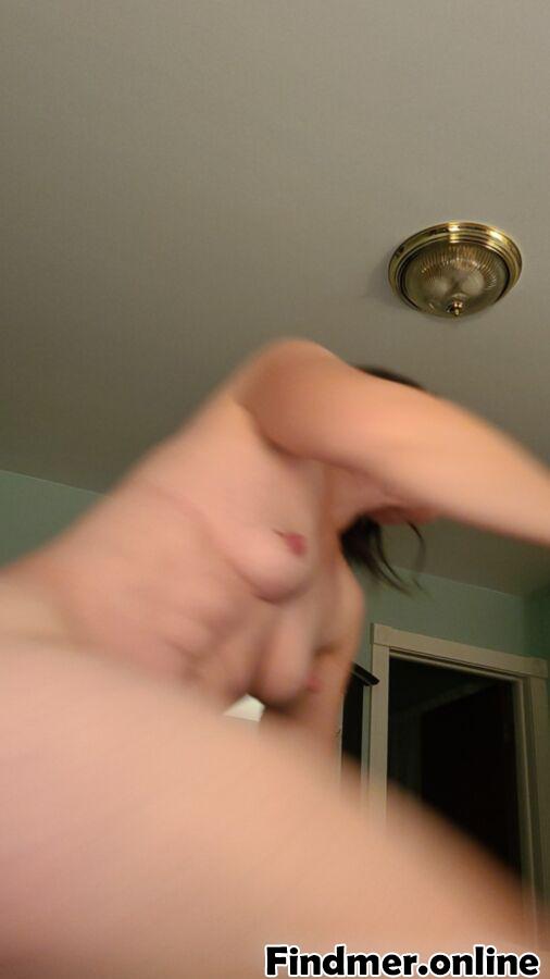 Pussy Play #J34mPffn