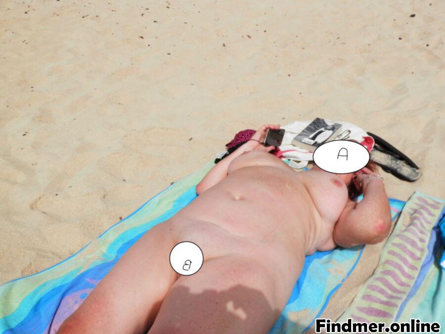 beach big boobs #ipY4F8tb