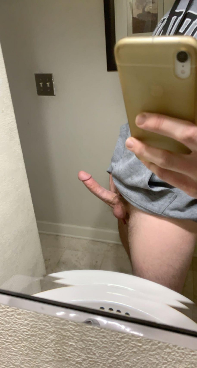Horny Cocks #gfoeJYc1