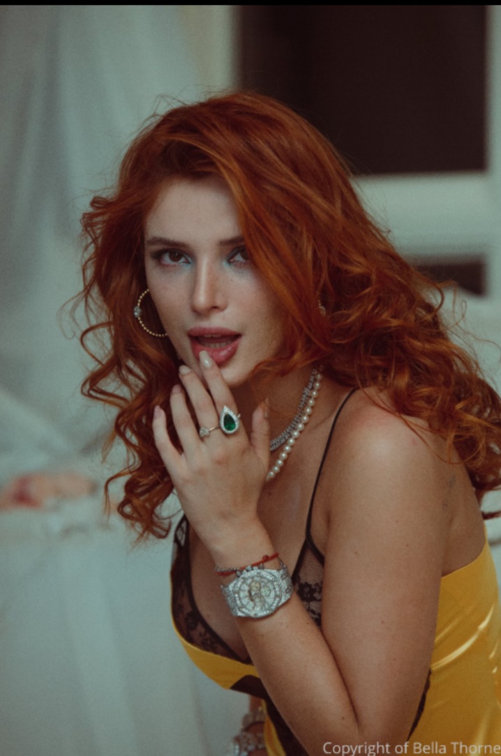 Famous American actress and singer Bella Throne onlyfans new leaks 🔥 #wJMvP1sc