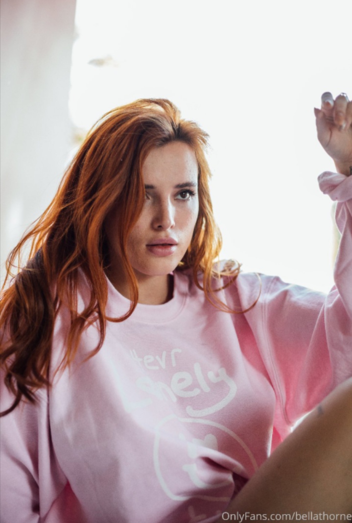 Famous American actress and singer Bella Throne onlyfans new leaks 🔥link below 👇 #b5TtZ1wo