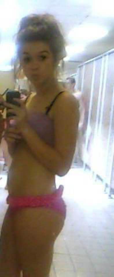 Sexy slut #MZOXKYdI