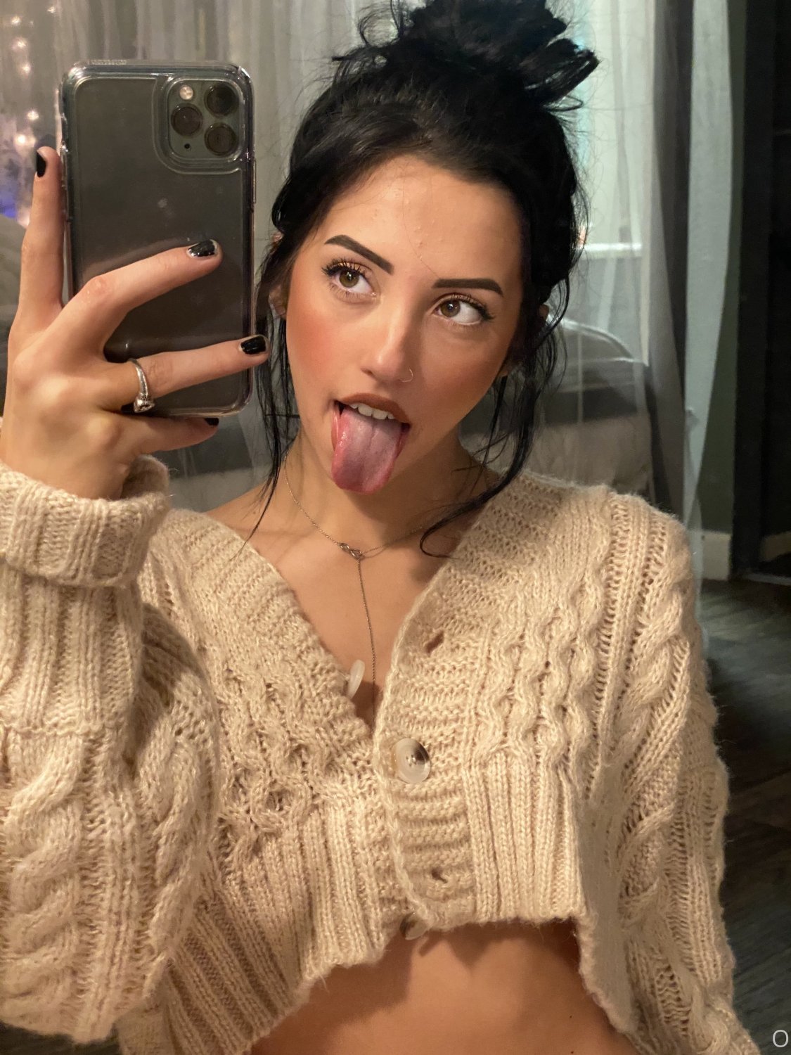 Tiktok sesnsacion 19yo  #g0b2UTCM