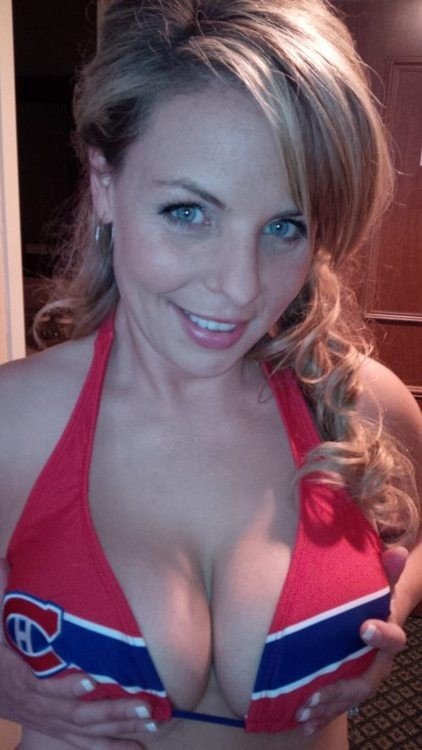Cleavage That Makes Me HARD #wN3ssPp4