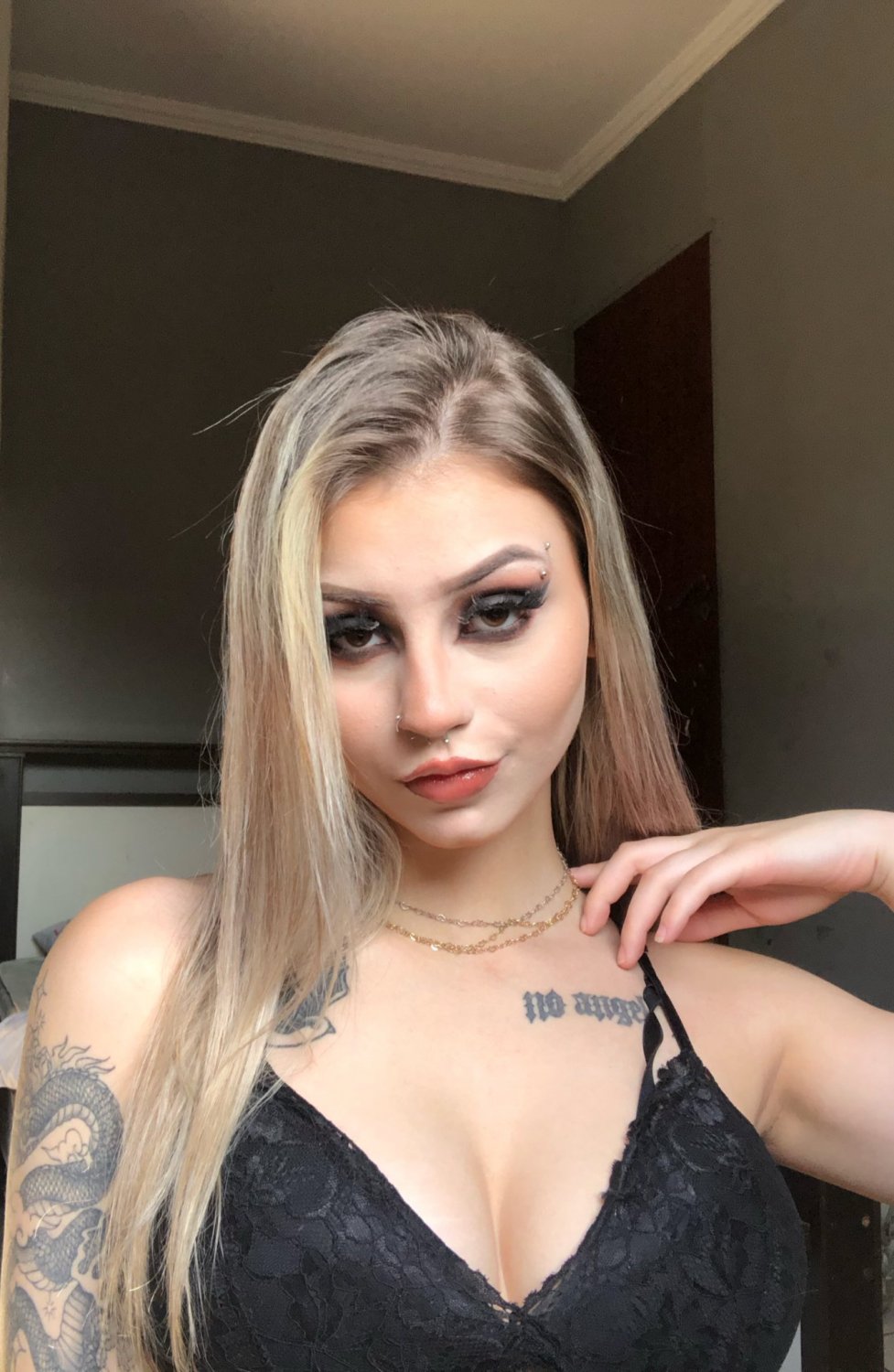 wavybabynick (nicoly) #66Yunc9B