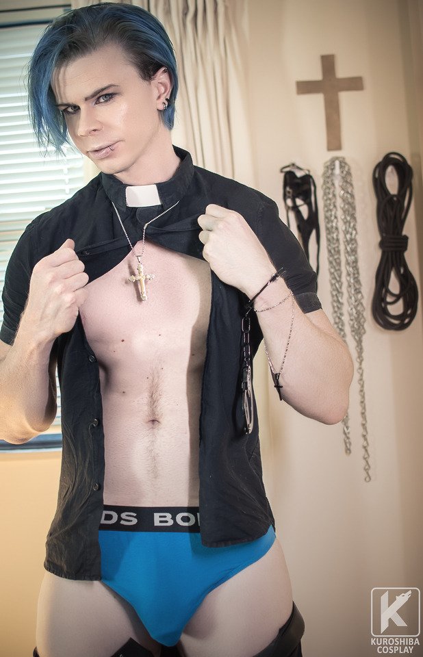 Kuroshiba (Cosplay) #SLYdeIT8