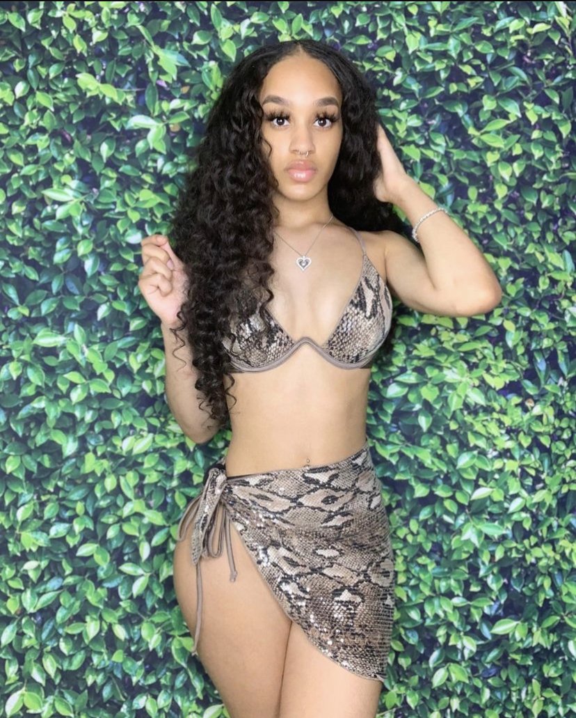 Tiáhnie 8 #qQRzE28d