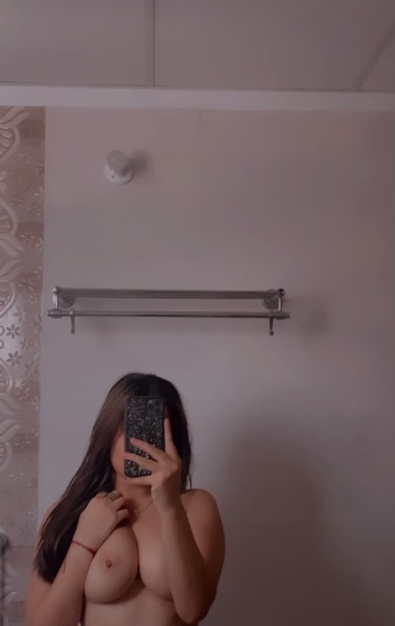 Sassy poonam.leaks