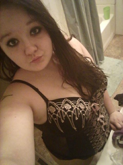 Pigslut Kayla #faXbJYoE
