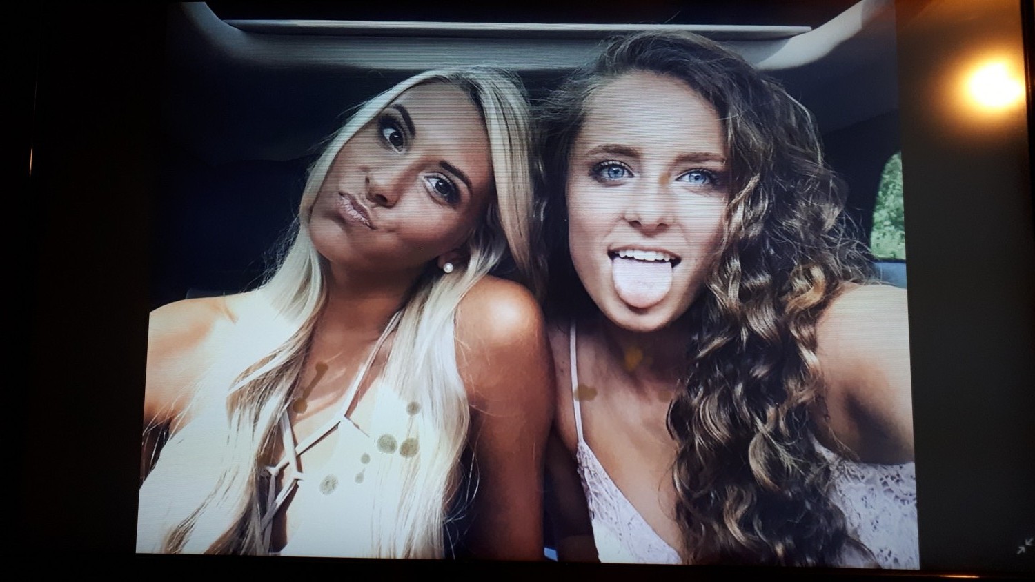 Blonde Hottie + Cute Friend Tribute 2 #fBtOJuXJ