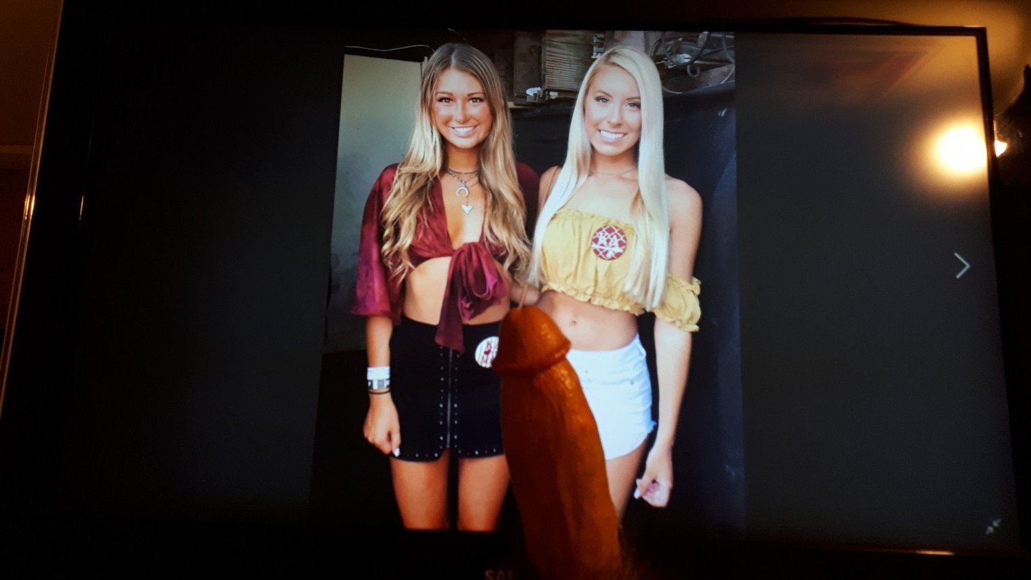 Blonde Hottie + Cute Friend Tribute 2 #uEWaeEt8