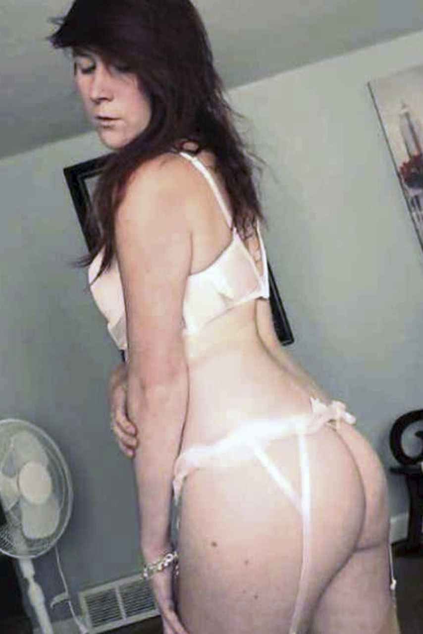 Alyxzandra Connelly #j6OnYRrl