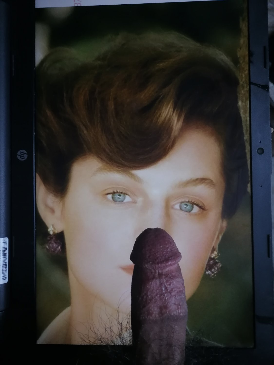 Emma Corrin (special cock tribute and cum tribute) #GVDE2vRS